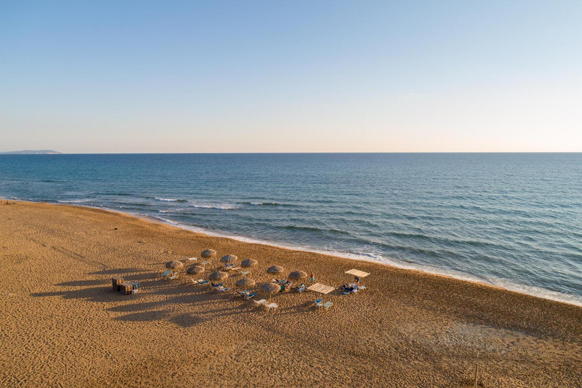 Karia Holiday Home 레프킴미 외부 사진